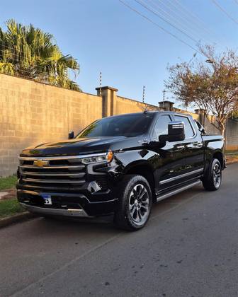 CHEVROLET SILVERADO 5.3 V8 GASOLINA 1500 HIGH COUNTRY 4X4 AUTOMÁTICO